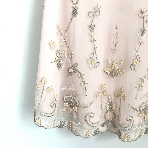 🌷 F21 Beaded Detail Top - Picture 4 of 6